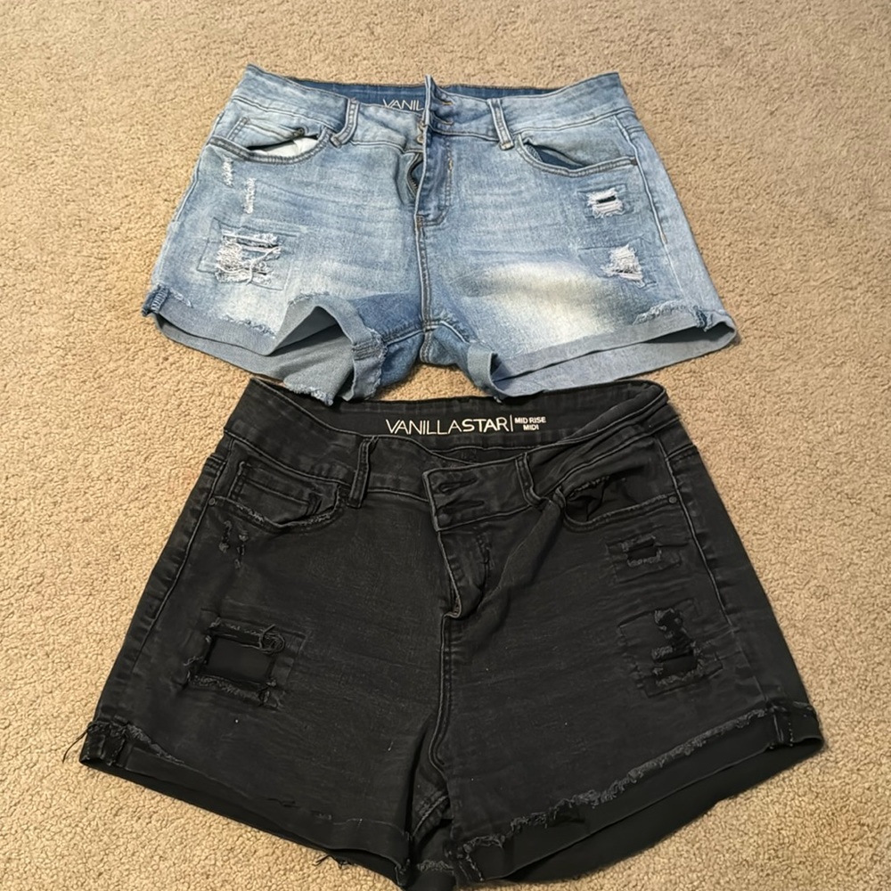 Vanilla Star midi shorts 2 pair size 11